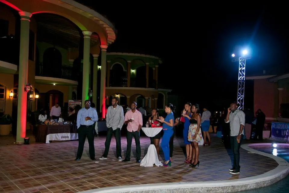 ***  Milbrooks Resort Montego Bay Jamaica